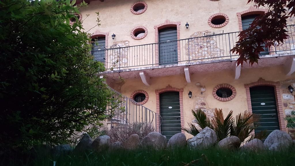 Agriturismo Revena Brentino Belluno Экстерьер фото